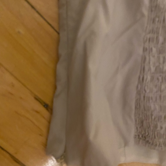 Puff sleeve top, cup detail - Picture 6 of 7